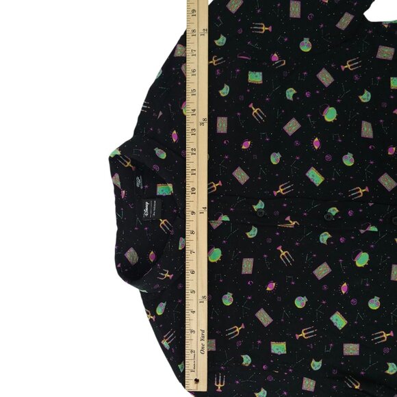 Disney Hocus Pocus Button Front Woven Shirt Adult M Halloween Our Universe - Picture 4 of 16
